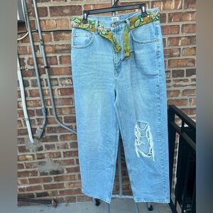 BDG blue ripped straight legged jeans with removable belt size 32